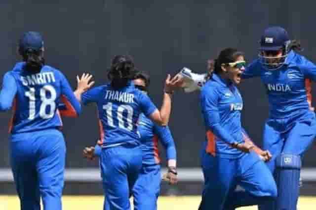 Image for India VS Pakistan: India Women Beat Pakistan by 8 Wickets. Mandhana Stars with the Bat. CWG 2022.