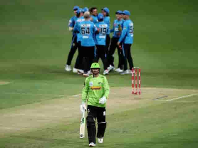 Image for Lowest T20 score: Sydney Thunder bowled out for 15 runs by Adelaide Strikers in Big Bash League (BBL) 2022