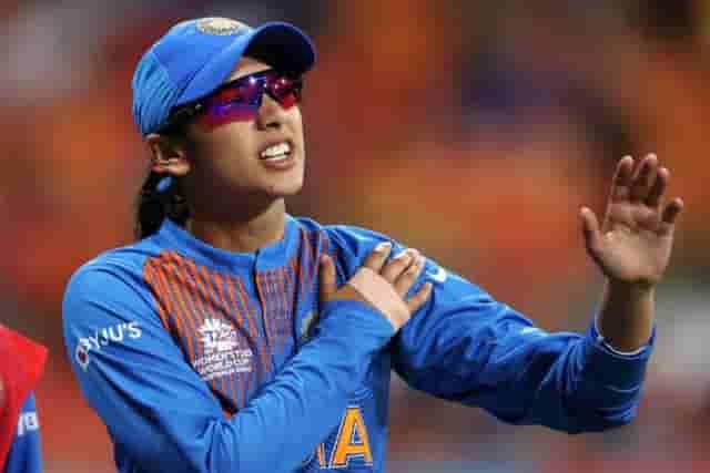 Image for Ind W vs Pak W: Huge Blow for India as Smriti Mandhana got finger Injury, likely to be ruled out of India vs Pakistan in Women's T20 World Cup 2023