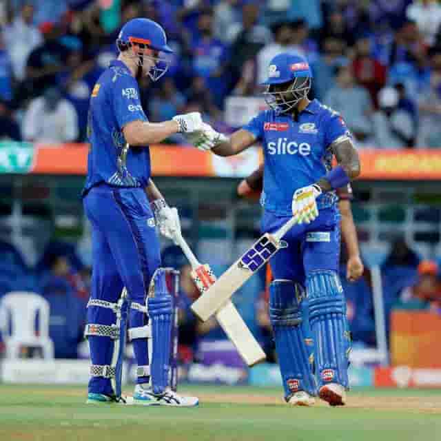 Image for IPL 2023: MI won by 8 wickets, Cameron Green Knocked his first IPL Century