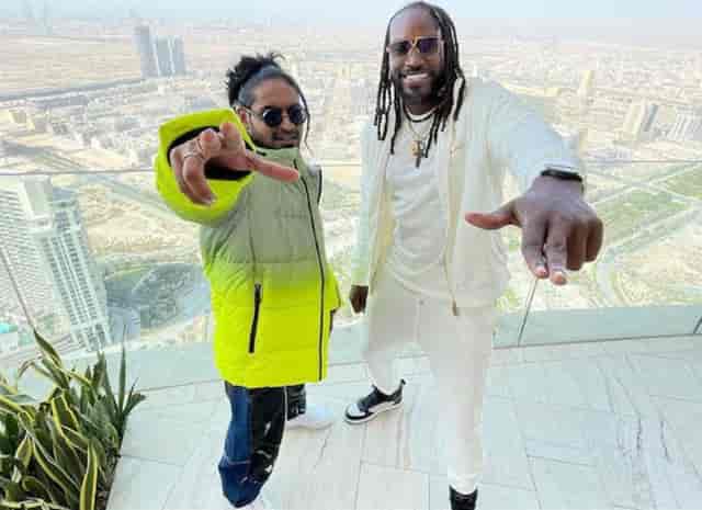 Image for Vivo IPL 2021: Chris Gayle released his new music video with Indian Rapper Emiway Bantai watch Video