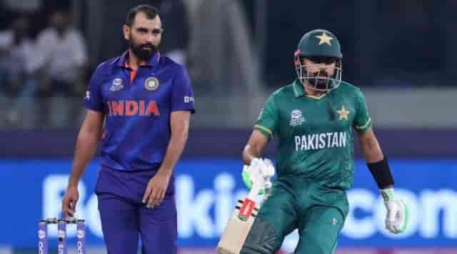 Image for T20 World Cup 2021: Indian cricket greats landed to rescue Mohammad Shami from online abuse