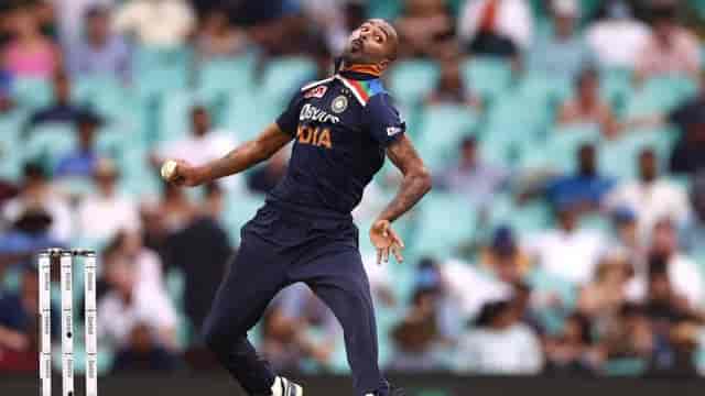 Image for Hardik Pandya will have to bowl consistently for him to be considered all-rounder: Kapil Dev