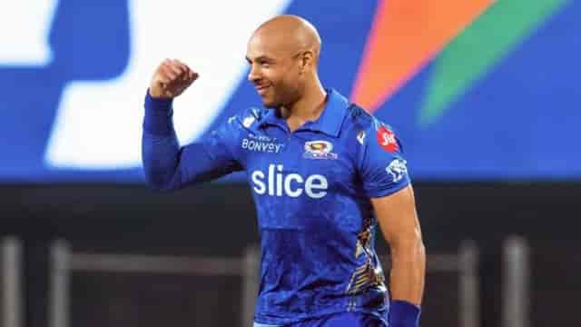 Image for Tymal Mills ruled out from IPL 2022 due to an injury, MI sign Tristan Stubbs as replacement