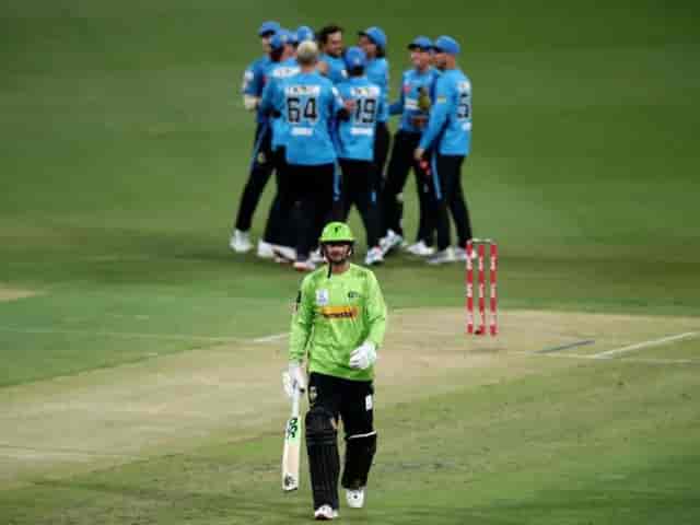 Image for Lowest T20 score: Sydney Thunder bowled out for 15 runs by Adelaide Strikers in Big Bash League (BBL) 2022