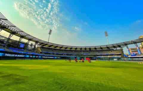 Image for MI vs GT Weather Forecast, Head-to-head Records, and Pitch Report of Wankhede Stadium. Who Will Win MI vs GT? | IPL 2023