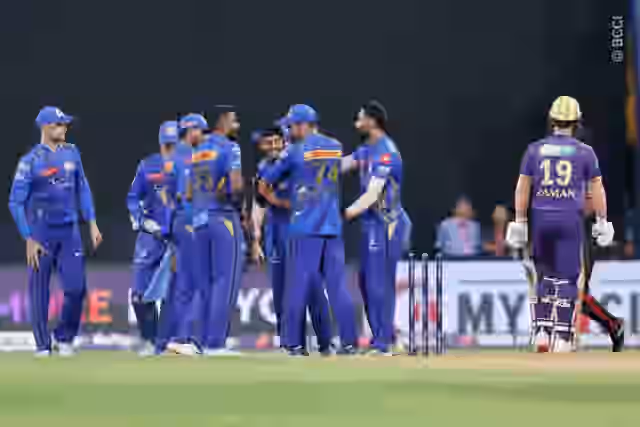 Image for MI vs KKR 2025: Mumbai Indians Dominate KKR in a Low-Scoring Clash; Dream Debut for Ashwani Kumar