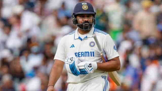 Image for Rohit Sharma insecure about his opening position? Captain forces KL Rahul to go back to middle order