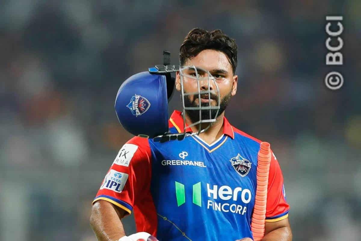 Rishabh Pant BANNED by BCCI for RCB vs DC Game, Axar Patel to lead Delhi Capitals