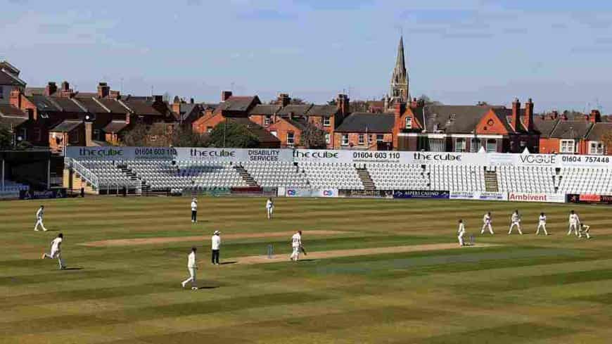 County Ground Northampton Pitch Report (Batting or Bowling), Weather Report Northampton England