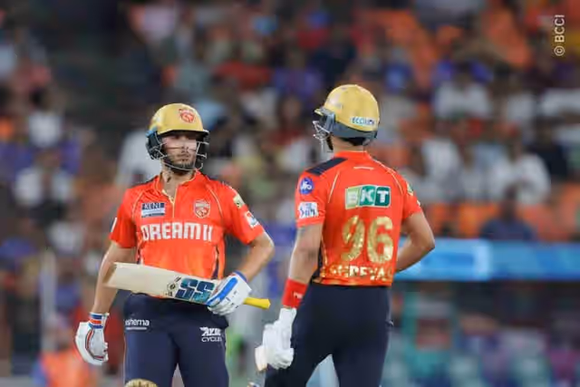 Image for MI vs PBKS: PUNJAB Kings Crushed MUMBAI Indians to Book FINALs Ticket!