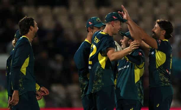 Travis Head and Adam Zampa star as Australia defeat England by 28 runs in the first T20I