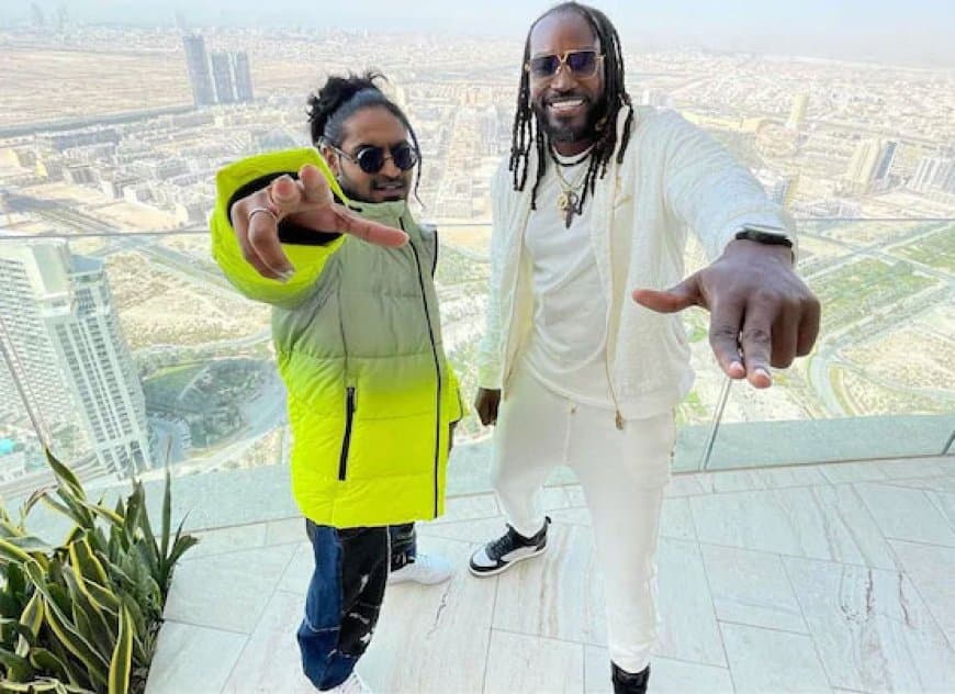 Vivo IPL 2021: Chris Gayle released his new music video with Indian Rapper Emiway Bantai watch Video