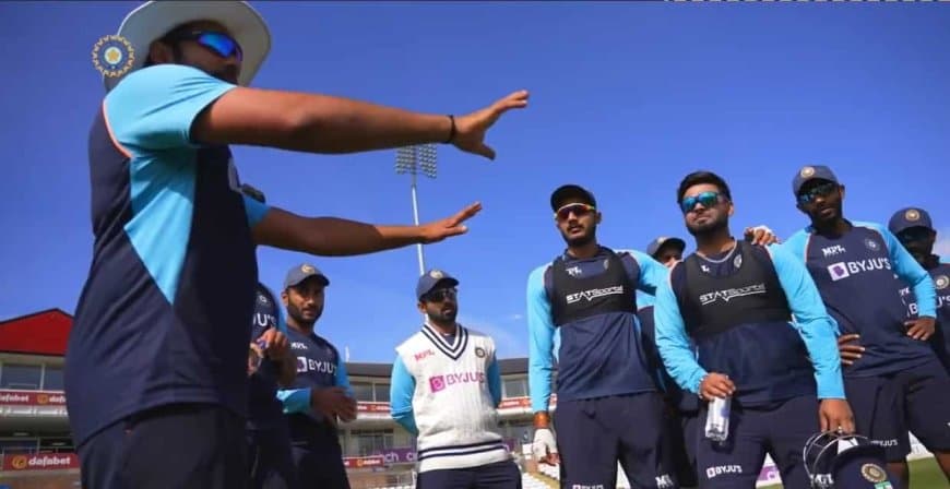 Team India Enjoying in England - A fun drill courtesy from Rohit Sharma