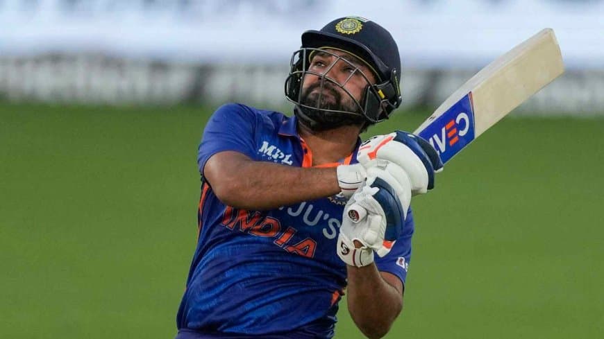 500+ sixes for Rohit Sharma. Becomes the second player to reach the landmark.