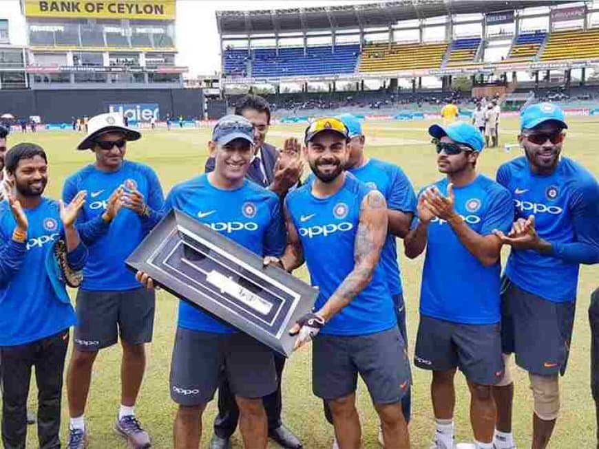 IPL 2023: MS Dhoni awarded with Silver Bat by BCCI Vice President Rajiv Shukla at Ekana Stadium