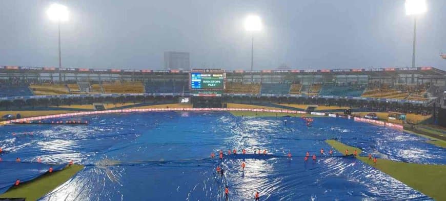 IND vs PAK Live Score: Rain stopped the game, Virat Kohli and Kl Rahul are on crease, Asia Cup 2023