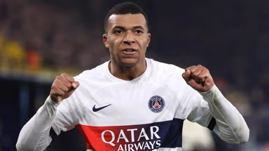 Image for Kylian Mbappe's transfer to Real Madrid stays on hold for the 2024 season