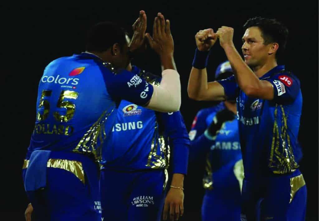 Mumbai Indians celebrating