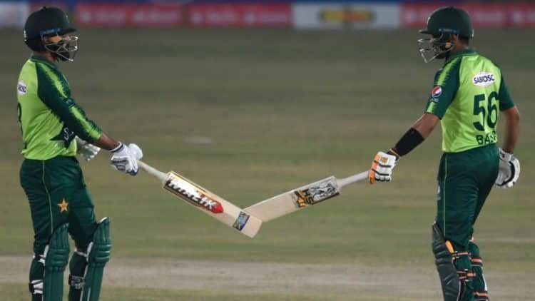 Mohd. Hafeez and Babar Azam (Pakistan vs Zimbabwe 1st T20I)