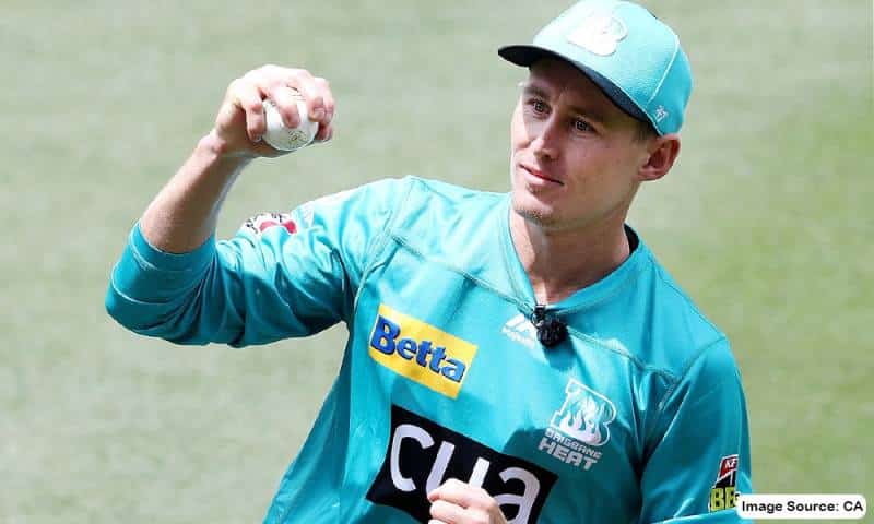 Marnus Labuschagne playing for Brisbane Heat in the BBL.