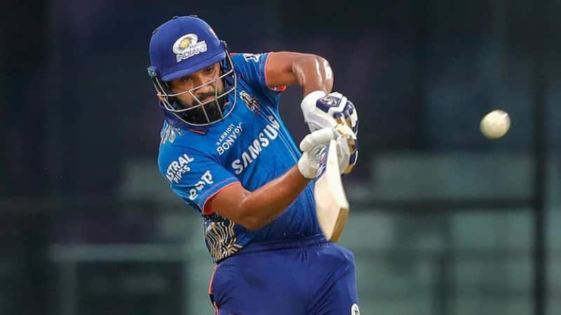 Rohit Sharma batting in IPL 2022