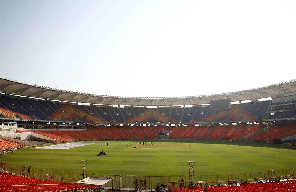 Narendra Modi Stadium Pitch Report (Batting or Bowling)