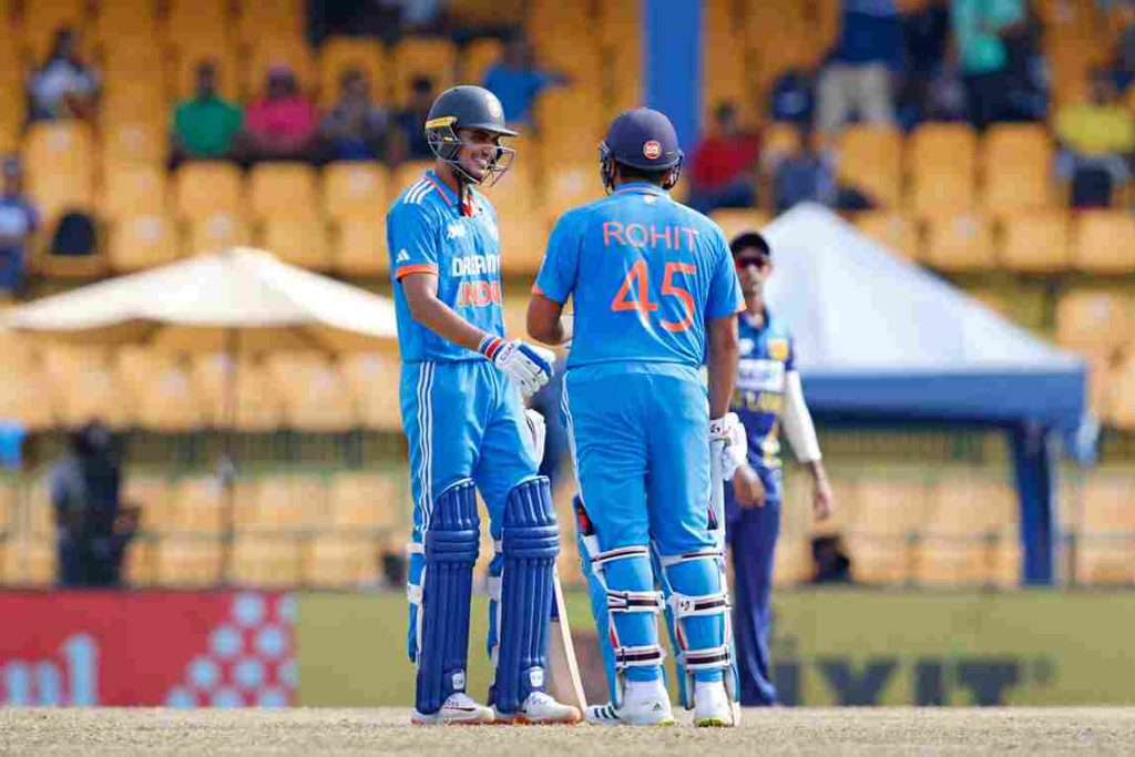 IND vs SL 2023: End of 1st Inning, India Finished at 213/10, Rohit Sharma scored 53 runs whereas Sri Lankan Youngster Dunith Wellalage took five wickets: India and Sri Lanka are playing the fourth Match of the Super 4 round at R. Premadasa Stadium in Colombo, Sri Lanka. Sri Lankan Bowlers showed dominating cricket against mighty Team India.