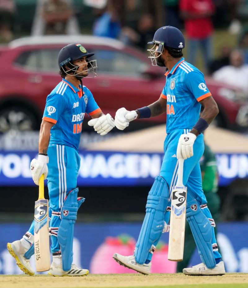 LIVE IND vs PAK: 150 Up For India, Pandya Closing His Fifty | India vs Pakistan Asia Cup 2023