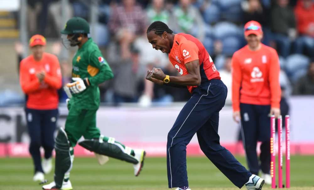 Key Battles To Watch Out For In ENG vs PAK 4th T20I | Babar vs Archer, Salt vs Afridi?