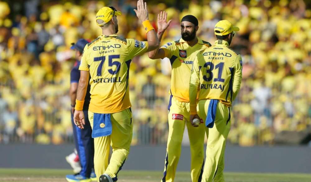 IPL Points Table (Updated) On 12th MAY after CSK vs RR, CSK Close to Playoffs | Chennai Super Kings DEFEATED Rajasthan Royals by 5 Wickets